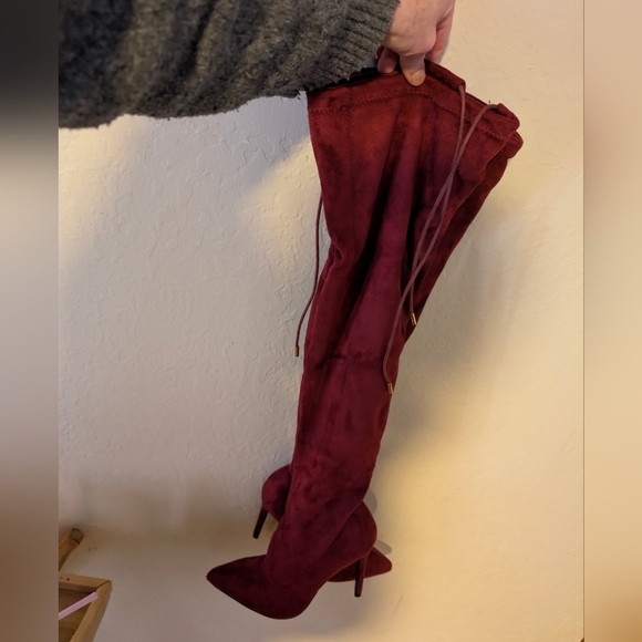 Elegant Burgundy Suede Sexy Gesele_8 Thigh High Boutique Boots - Picture 8 of 17